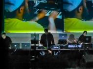 มีตบีตมานิเฟสโต