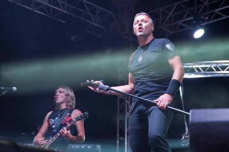 ทอมป์สัน (วงดนตรี)